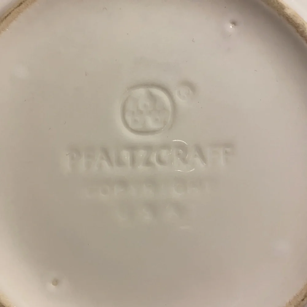 Pfaltzgraff Hopscotch Saucer Blue and White